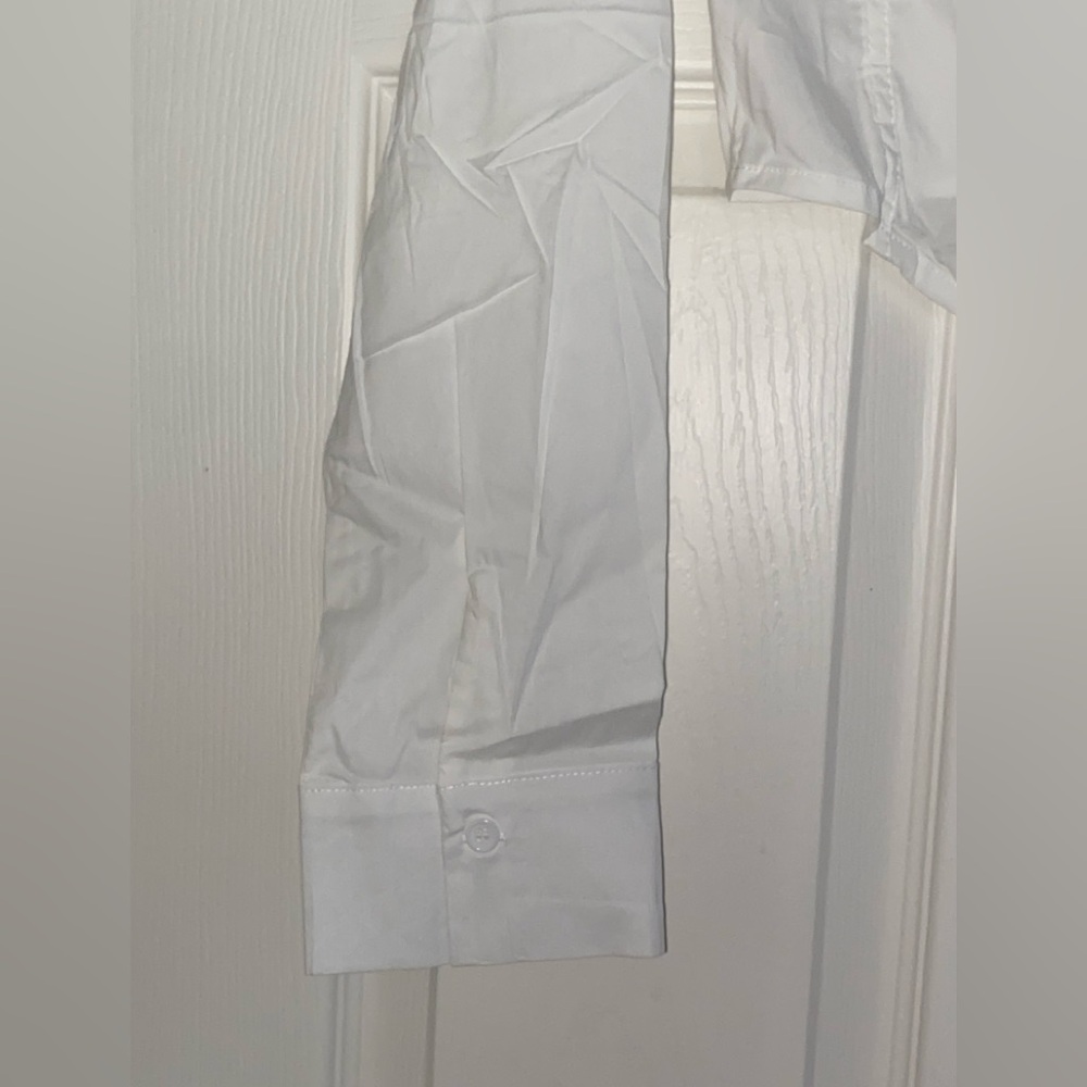 White Blouse Cut-Out crop - NWT - Fashion Nova - Picture 7 of 8